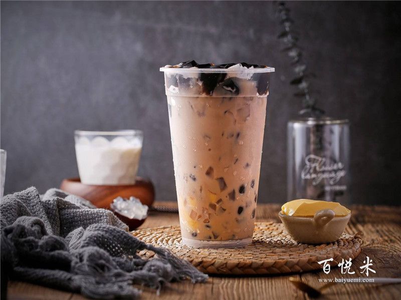 广西这边开奶茶店选择哪个品牌好？还是创业好?